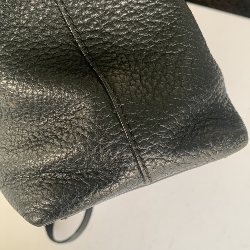 Kate Spade Black Leather Shoulder / CrossBody Bag - Picture 14 of 16